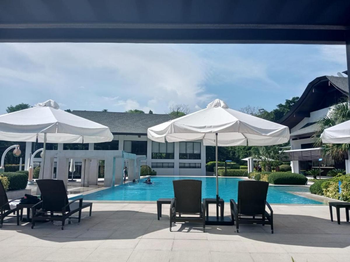 3 Bedroom / 2Ba - Anvaya Cove Courtyard Unit Morong  Exterior foto