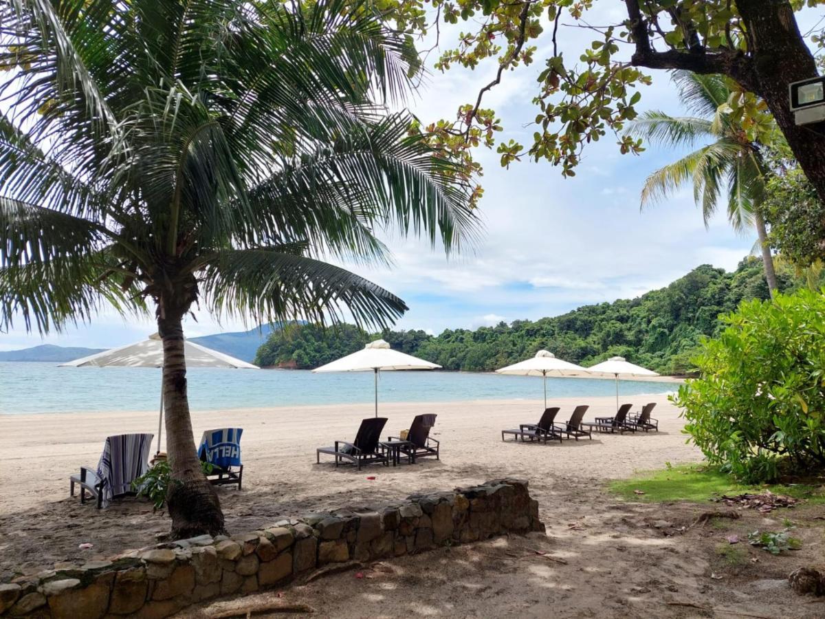 3 Bedroom / 2Ba - Anvaya Cove Courtyard Unit Morong  Exterior foto